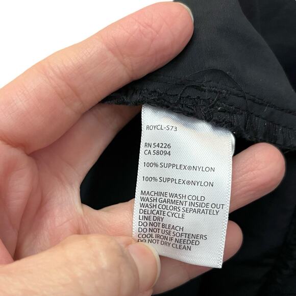 Royal Robbins Womens Hiking Camping Shorts 8 Short Inseam Black Nylon Utility - Picture 4 of 7